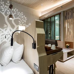 Grand Deluxe Room